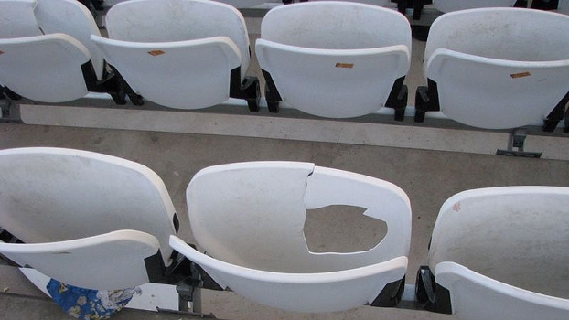 Cadeiras quebradas na Arena Corinthians