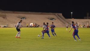 Fortaleza vence o Botafogo-PB e se garante no mata-mata do Nordestão