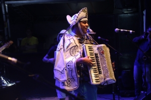 Praia de Iracema | Terceiro dia de Carnaval homenageia a música nordestina