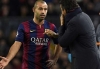 Mascherano pode pegar até quatro partidas de suspensão; Luis Enrique pede bom senso